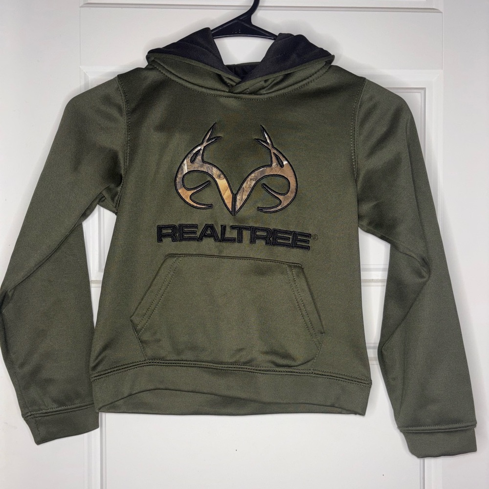 Boys Sz 4 Realtree Green Hoodie with Camo logo